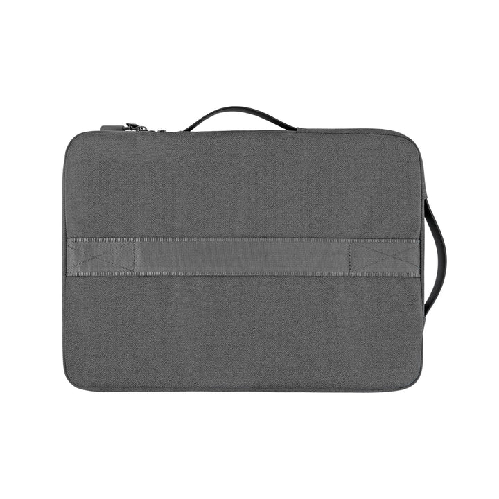 Laptop AirCushion Multi Sleeve 14 Zoll grau (D541072) Bild 2: Rückansicht der Laptop AirCushion Multi Sleeve, die das schlichte Design und die integrierte Befestigungsschlaufe für die Anbringung an einem Trolley zeigt. Ideal für Reisen und Geschäftsreisen.